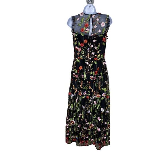 AQUA Woman’s‎ Embroidered Floral Ruffled Dress Size 2 - Picture 6 of 9